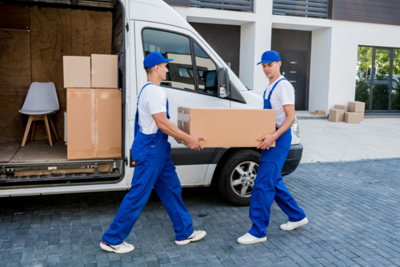 Movers in International City