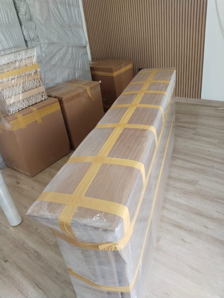 What Services Do International Movers in Dubai Offer